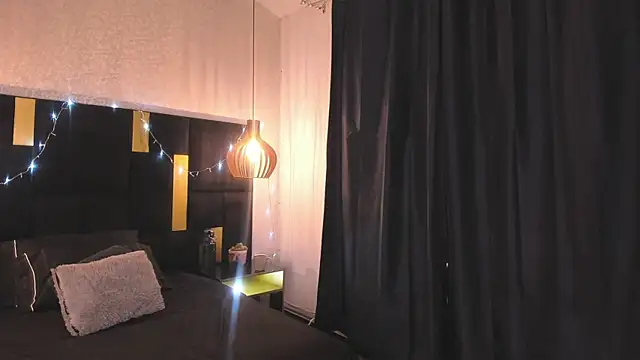 Lucio  Fox online show from December 22, 2025, 11:54 am