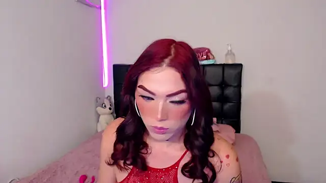 Megan Gil  online show from March 14, 2026, 9:10 pm