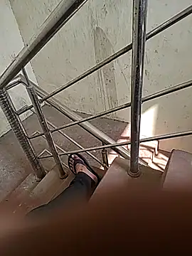 monty935 online show from October 22, 2025, 5:29 am