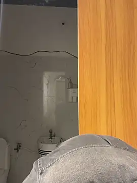 hottestboy03 online show from February 7, 2026, 10:01 am