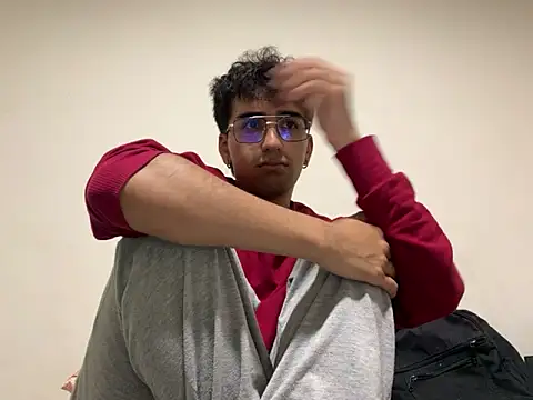 AxelAndJeremy online show from October 3, 2025, 4:36 am