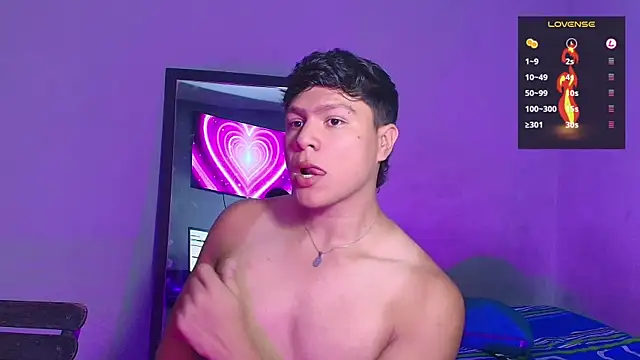 Snapshot of Alejandro_Vt chatting on January 9, 2026, 3:46 am Alejandro Vt online show from January 9, 2026, 3:46 am