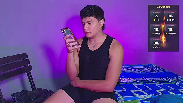 Snapshot of Alejandro_Vt chatting on January 10, 2026, 5:47 am Alejandro Vt online show from January 10, 2026, 5:47 am