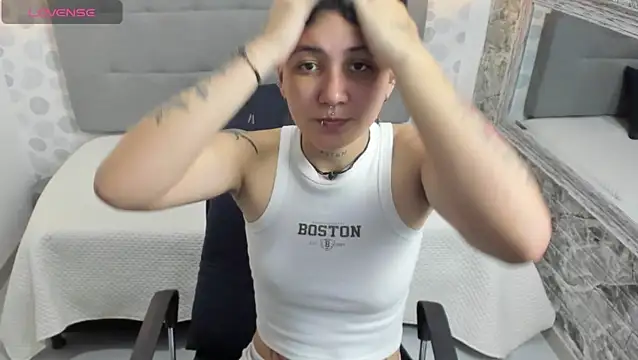Snapshot of emahills__axelrose chatting on September 13, 2025, 8:09 pm emahills axelrose online show from September 13, 2025, 8:09 pm