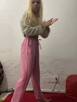 Bruna551 online show from April 10, 2026, 9:33 pm