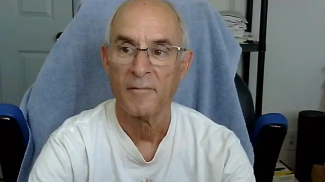 funone1999 online show from September 24, 2025, 6:47 pm