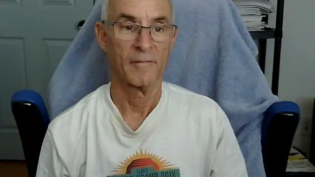 funone1999 online show from October 29, 2025, 6:18 pm