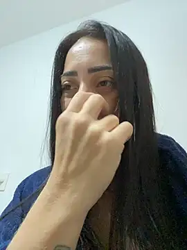 lucioliveira online show from July 23, 2026, 12:02 pm