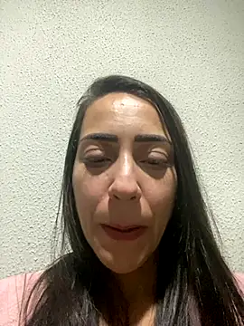 lucioliveira online show from November 25, 2025, 4:02 am