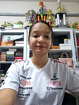 Natural Asian Girl online show from October 17, 2025, 2:30 pm