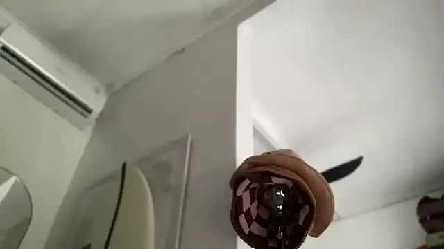 Snapshot of GoddessDove chatting on February 22, 2026, 11:17 pm GoddessDove online show from February 22, 2026, 11:17 pm