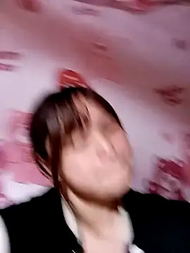 Snapshot of XoiXoi232 chatting on November 15, 2025, 11:31 pm XoiXoi232 online show from November 15, 2025, 11:31 pm