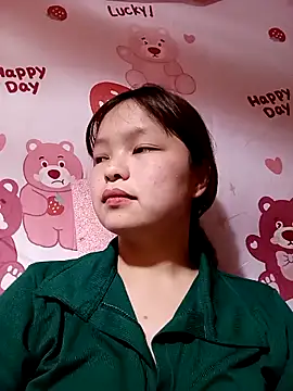 Snapshot of XoiXoi232 chatting on November 5, 2025, 5:32 am XoiXoi232 online show from November 5, 2025, 5:32 am