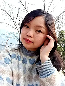 Snapshot of XoiXoi232 chatting on January 13, 2026, 12:47 am XoiXoi232 online show from January 13, 2026, 12:47 am