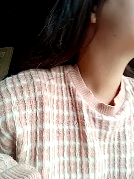 XoiXoi232 online show from April 24, 2026, 4:58 am