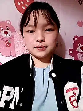 Snapshot of XoiXoi232 chatting on November 12, 2025, 3:21 am XoiXoi232 online show from November 12, 2025, 3:21 am