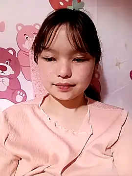 Snapshot of XoiXoi232 chatting on November 2, 2025, 3:44 am XoiXoi232 online show from November 2, 2025, 3:44 am