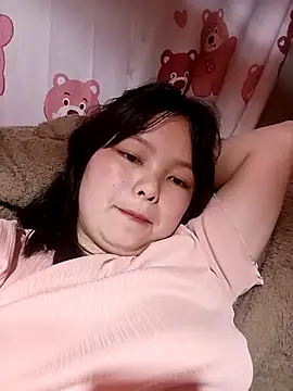 Snapshot of XoiXoi232 chatting on February 18, 2026, 3:48 am XoiXoi232 online show from February 18, 2026, 3:48 am