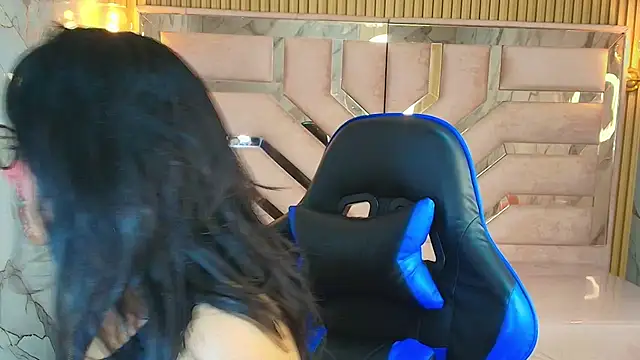 zoe r  online show from October 1, 2025, 3:11 am