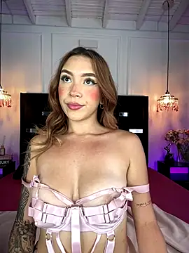 AmberAngelXXX online show from September 17, 2025, 9:39 pm