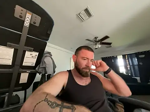 Snapshot of biggdickbandit92 chatting on June 4, 2026, 2:00 pm biggdickbandit92 online show from June 4, 2026, 2:00 pm