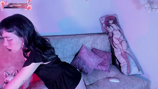 dark  nymph online show from October 25, 2025, 9:48 pm