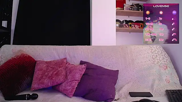 dark  nymph online show from April 18, 2026, 5:04 pm