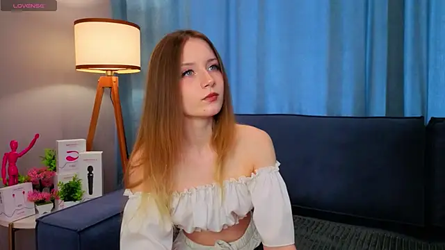 Lolisin online show from April 27, 2026, 11:41 am