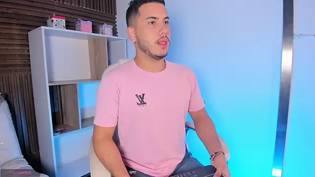 Axel grey  online show from September 24, 2025, 12:11 pm