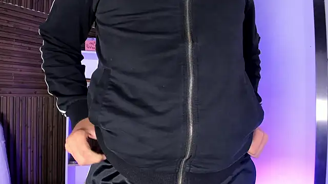 Axel grey  online show from November 28, 2025, 12:05 pm