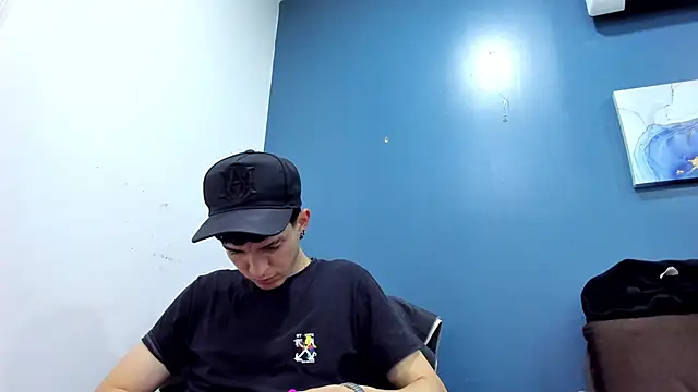 Snapshot of Jheampiiero chatting on February 12, 2026, 9:03 pm Jheampiiero online show from February 12, 2026, 9:03 pm