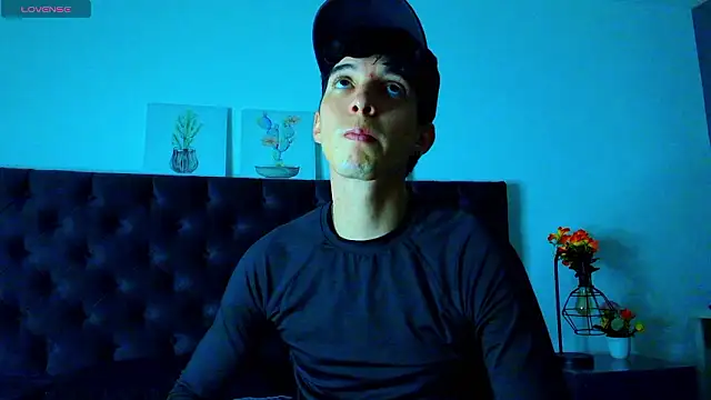 Jheampiiero online show from March 18, 2026, 9:59 pm