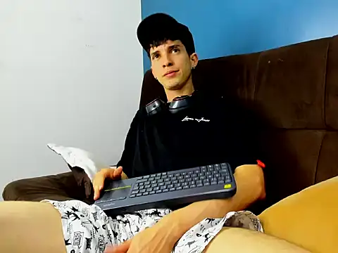 Snapshot of Jheampiiero chatting on January 31, 2026, 8:29 pm Jheampiiero online show from January 31, 2026, 8:29 pm