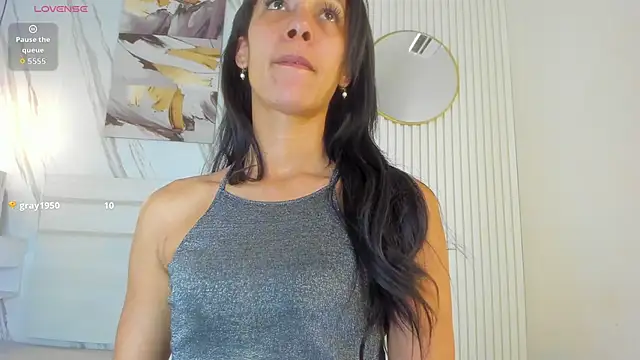 Snapshot of Kloeh_Star chatting on February 17, 2026, 8:06 pm Kloeh Star online show from February 17, 2026, 8:06 pm