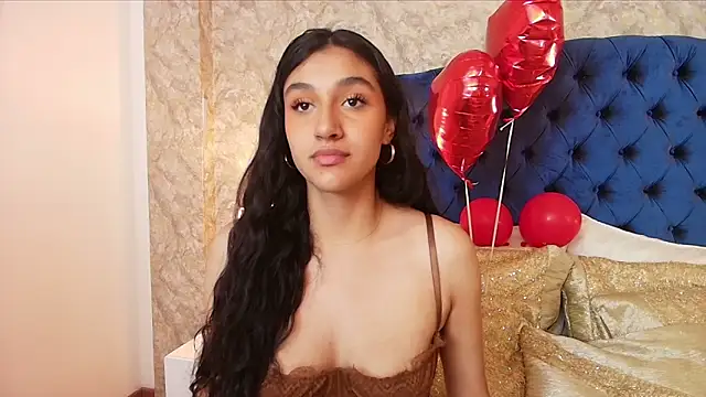 ValentiinaCruz online show from February 13, 2026, 7:36 pm