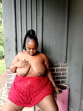 BootyGoddess23 online show from November 7, 2025, 1:37 pm