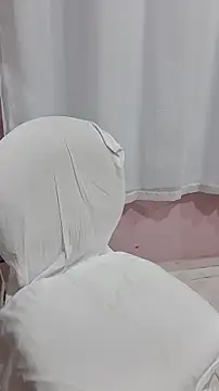  SexyPetite  online show from March 6, 2026, 1:28 pm