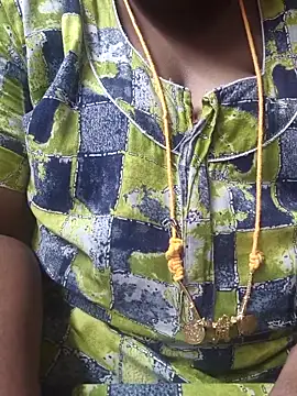 TAMIL ELAKKIYA online show from September 21, 2025, 5:01 am