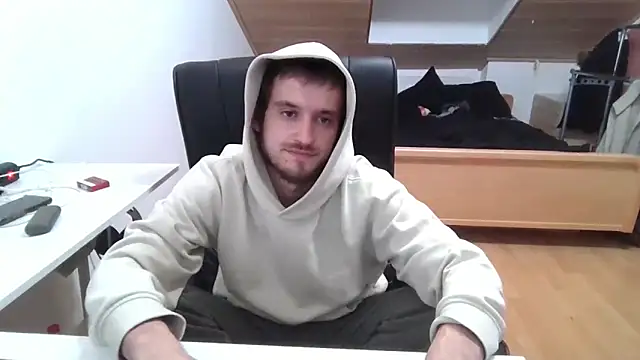 Snapshot of Bez3ybik chatting on November 12, 2025, 6:12 pm Bez3ybik online show from November 12, 2025, 6:12 pm