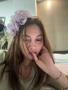 Snapshot of LanySylvia chatting on April 28, 2026, 5:06 pm LanySylvia online show from April 28, 2026, 5:06 pm