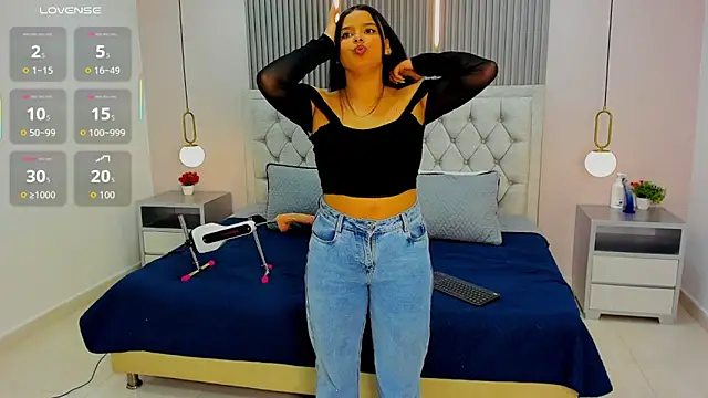 Snapshot of kelsy_monroy chatting on October 4, 2025, 7:26 pm kelsy monroy online show from October 4, 2025, 7:26 pm