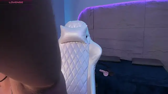 Snapshot of ZahaRose chatting on September 29, 2025, 11:21 pm ZahaRose online show from September 29, 2025, 11:21 pm