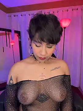 ZahaRose online show from November 29, 2025, 4:12 am