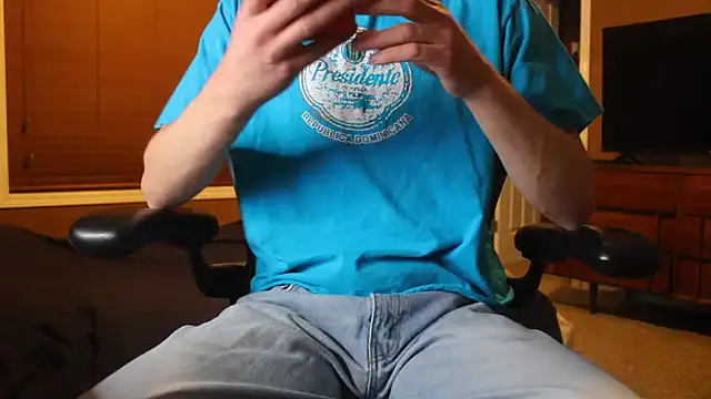 jjjjjfive online show from March 29, 2026, 3:08 am