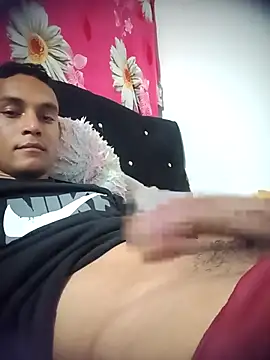 Snapshot of Jose9727 chatting on March 4, 2026, 3:14 am Jose9727 online show from March 4, 2026, 3:14 am