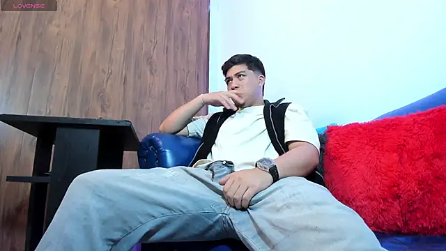 juanmechanic  online show from October 24, 2025, 5:12 pm