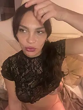 Snapshot of salvana chatting on August 6, 2026, 7:31 pm salvana online show from August 6, 2026, 7:31 pm