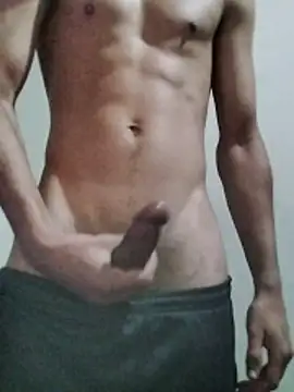 Snapshot of Mago666_ chatting on February 28, 2026, 10:42 pm Mago666 online show from February 28, 2026, 10:42 pm