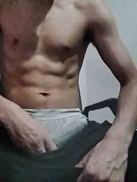 Snapshot of Mago666_ chatting on February 8, 2026, 10:07 pm Mago666 online show from February 8, 2026, 10:07 pm