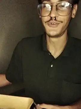 Snapshot of Mago666_ chatting on November 15, 2025, 3:54 am Mago666 online show from November 15, 2025, 3:54 am